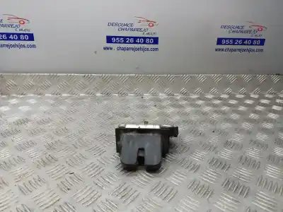 Second-hand car spare part trunk lock for skoda rapid active oem iam references 5e0827505
