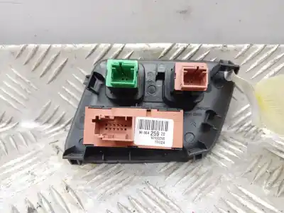 Second-hand car spare part multifunction switch for citroen c4 lim. collection oem iam references 96717146zd  