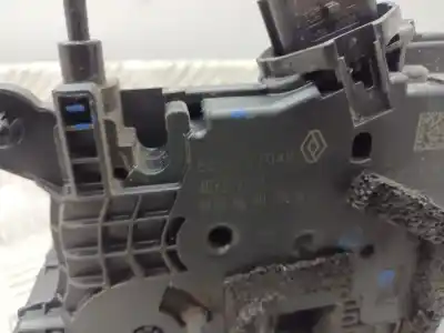 Автозапчасти б/у замок задней правой двери за renault clio iv authentique ссылки oem iam 825002104r  