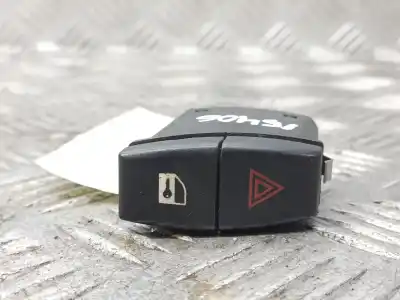 Second-hand car spare part hazard warning lights for bmw x3 (e83) 2.0d oem iam references 61316919506