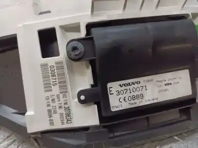 Peça sobressalente para automóvel em segunda mão quadrante por volvo c30 1.6 kinetic referências oem iam 30710071  