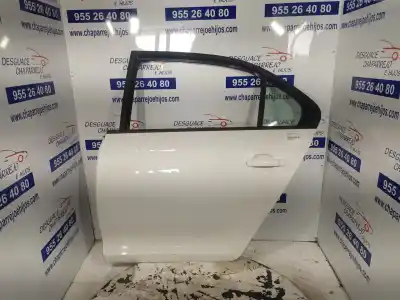 Recambio de automóvil de segunda mano de PUERTA TRASERA IZQUIERDA para SKODA RAPID  referencias OEM IAM 5JA833051C  