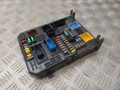 Pezzo di ricambio per auto di seconda mano scatola relè/fusibili per citroen c3 aircross feel riferimenti oem iam 9832880280