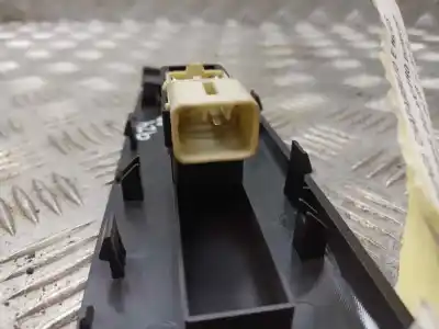 Second-hand car spare part right front power window switch for chevrolet aveo ls oem iam references 202005661  