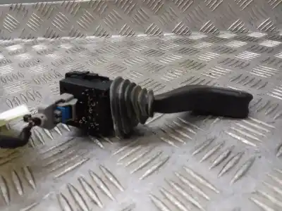 Pezzo di ricambio per auto di seconda mano controllo intermittente per opel combo tour essentia riferimenti oem iam 09185413  