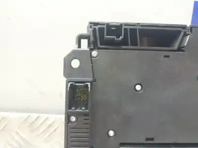 Peça sobressalente para automóvel em segunda mão sistema de áudio / rádio cd por opel meriva b design edition referências oem iam 13346047  