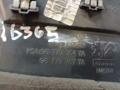 Автозапчасти б/у аэрационная решетка за citroen c4 picasso feel ссылки oem iam 967797647a   Автозапчасти б/у аэрационная решетка за citroen c4 picasso feel ссылки oem iam 967797647a