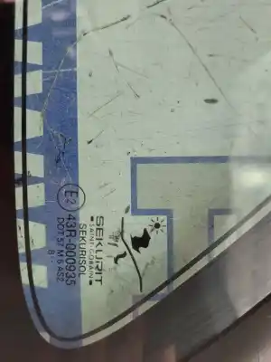 Peça sobressalente para automóvel em segunda mão vidro custódia triangular traseiro direito por saab 9-3 berlina 2.0 cat referências oem iam 43r000935