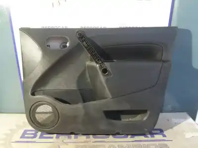 Pezzo di ricambio per auto di seconda mano RIVESTIMENTO PORTA ANTERIORE DESTRO per RENAULT KANGOO  Riferimenti OEM IAM 8200618589  