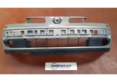 Автозапчастина б/у передній бампер для renault espace iv (jk0) 2.2 dci turbodiesel посилання на oem iam 8200102205