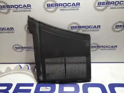 Peça sobressalente para automóvel em segunda mão moldagem por seat exeo berlina (3r2) 2.0 tdi referências oem iam 3r1819447