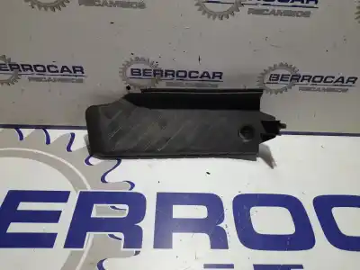 Peça sobressalente para automóvel em segunda mão moldagem por seat exeo berlina (3r2) 2.0 tdi referências oem iam 8e1864777
