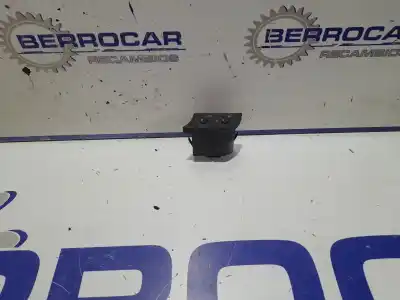 Peça sobressalente para automóvel em segunda mão trocar por seat exeo berlina (3r2) 2.0 tdi referências oem iam 8e1919094