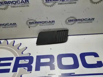 Peça sobressalente para automóvel em segunda mão moldagem por seat exeo berlina (3r2) 2.0 tdi referências oem iam 3r0819794