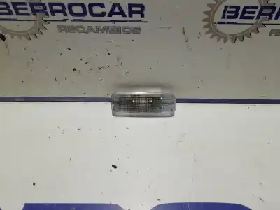 Peça sobressalente para automóvel em segunda mão luz interior por seat exeo berlina (3r2) 2.0 tdi referências oem iam 4d0947105a