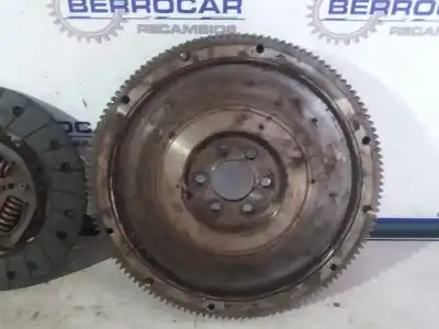 Автозапчастина б/у комплект зцеплення для skoda spaceback (5h) 1.6 tdi посилання на oem iam 03l141032  