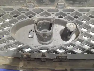 Автозапчасти б/у передняя решетка за ford focus ii sedán (db_, fch, dh) 1.6 ссылки oem iam 4m518200  