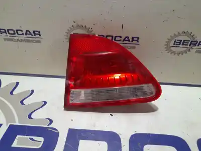 Peça sobressalente para automóvel em segunda mão farolim interior traseiro direito por seat exeo berlina (3r2) 2.0 tdi referências oem iam 3r5945094b