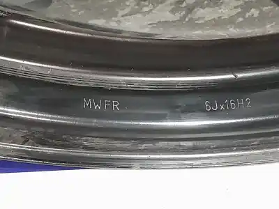 Pezzo di ricambio per auto di seconda mano set di cerchione in lega per peugeot 207 1.4 riferimenti oem iam 5401.v3 unidad  