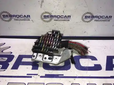 Peça sobressalente para automóvel em segunda mão caixa de fusíveis e relés por saab 9-3 berlina 2.0 cat referências oem iam 4200572