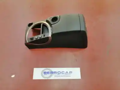 Автозапчасти б/у ЦЕНТРАЛЬНЫЙ ПОДЛОКОТНИК за SSANGYONG KYRON  ссылки OEM IAM 7792509010  