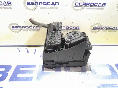 İkinci el araba yedek parçası röle/sigorta kutusu için volkswagen caddy ka/kb (2k) 1.9 tdi oem iam referansları 017181301  
