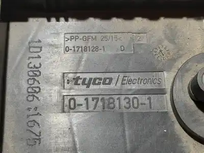 İkinci el araba yedek parçası röle/sigorta kutusu için volkswagen caddy ka/kb (2k) 1.9 tdi oem iam referansları 017181301  