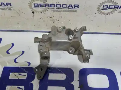 Second-hand car spare part engine support for peugeot expert combi 1.6 blue-hdi fap oem iam references 9804121180  