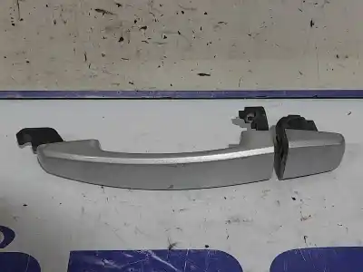 Peça sobressalente para automóvel em segunda mão puxador exterior frente direito por opel zafira b 1.6 16v cat referências oem iam 13142770