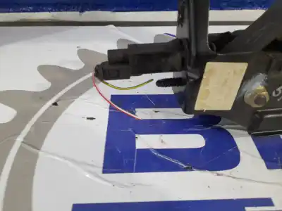 Автозапчастина б/у педаль зцеплення для seat leon (1m1) 1.9 tdi посилання на oem iam 1j1721321  