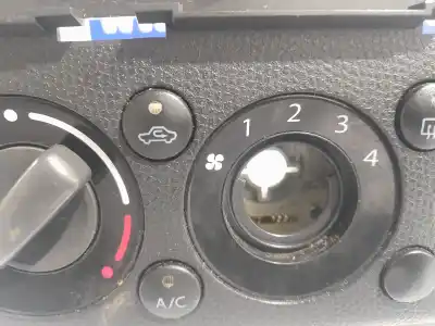 Автозапчастина б/у контроль опалення / кондиціонації для suzuki swift berlina (mz) 1.3 16v cat посилання на oem iam 3951062j40  