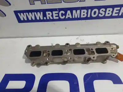 Peça sobressalente para automóvel em segunda mão régua / rampa de injetores por audi a3 (8p) 1.4 tfsi ambiente 125 cv / 92 kw referências oem iam gk284ahb  