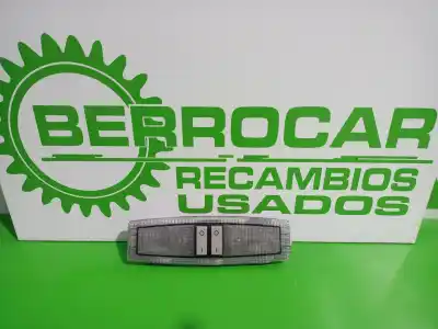 Автозапчастина б/у ВНУТРІШНЕ СВІТЛО для OPEL ZAFIRA B  Посилання на OEM IAM 13101641  