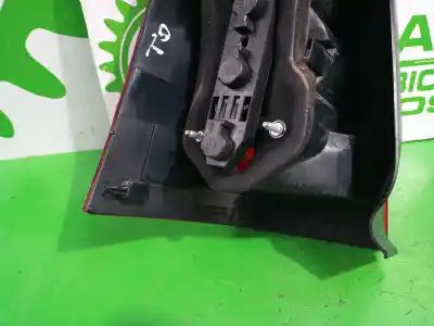 Second-hand car spare part right tailgate light for renault megane ii familiar 1.9 dci diesel oem iam references 96489202   Second-hand car spare part right tailgate light for renault megane ii familiar 1.9 dci diesel oem iam references 96489202
