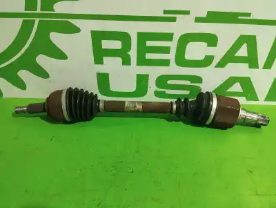 Second-hand car spare part front left transmission for renault megane ii familiar 1.9 dci diesel oem iam references 8200198016 Second-hand car spare part front left transmission for renault megane ii familiar 1.9 dci diesel oem iam references 8200198016