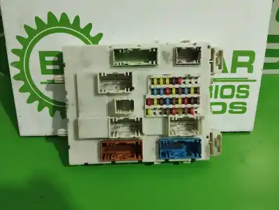 Pezzo di ricambio per auto di seconda mano SCATOLA RELÈ/FUSIBILI per FORD FOCUS LIM. (CB8)  Riferimenti OEM IAM 30S51945L45K / 116RA000084  
