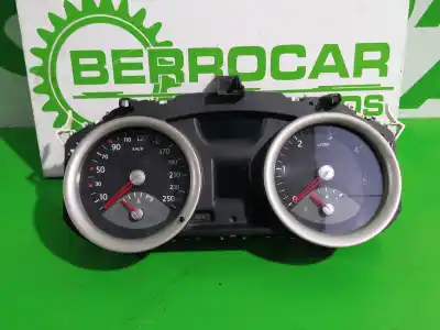 Second-hand car spare part dashboard for renault megane ii familiar 1.9 dci diesel oem iam references 8200399700 Second-hand car spare part dashboard for renault megane ii familiar 1.9 dci diesel oem iam references 8200399700