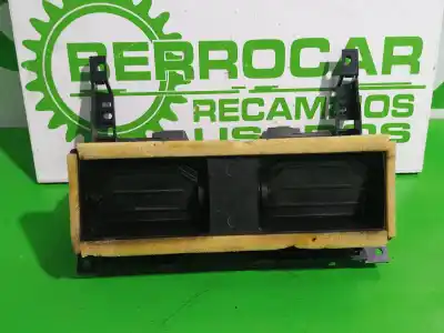 Автозапчасти б/у аэрационная решетка за renault megane ii familiar 1.9 dci diesel ссылки oem iam a1007021   Автозапчасти б/у аэрационная решетка за renault megane ii familiar 1.9 dci diesel ссылки oem iam a1007021