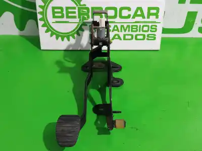 Second-hand car spare part brake pedal for renault megane ii familiar 1.9 dci diesel oem iam references 8200155982 Second-hand car spare part brake pedal for renault megane ii familiar 1.9 dci diesel oem iam references 8200155982