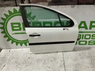 Second-hand car spare part front right door for peugeot 207 1.4 oem iam references 9004x8