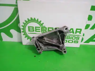 Second-hand car spare part engine support for peugeot 207 1.4 oem iam references 9680686080  