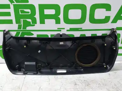 Автозапчасти б/у обивка задней двери за land rover range rover (lm) 3.6 td v8 ссылки oem iam l057750  