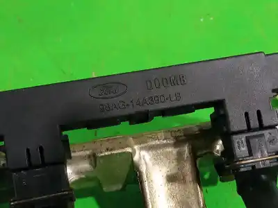 İkinci el araba yedek parçası enjektör rampasi için ford focus berlina (cap) 1.6 16v cat oem iam referansları 98ag14a390  