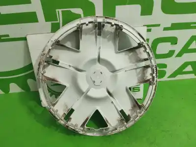 Second-hand car spare part hub caps for renault clio ii fase ii (b/cb0) 1.5 dci diesel 65 cv / 48 kw oem iam references 8200286556  