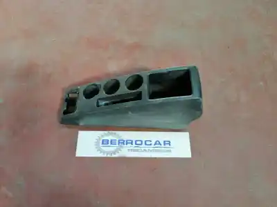 İkinci el araba yedek parçası ORTA KONSOL için TOYOTA COROLLA VERSO (R1)  OEM IAM referansları 589110F010  