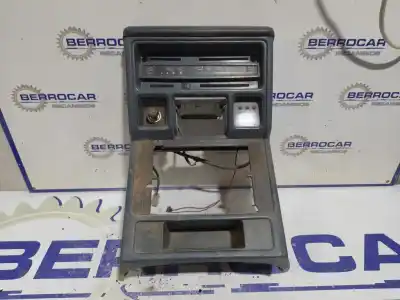 Second-hand car spare part center console for mitsubishi montero (l040) 2.5 turbodiesel oem iam references mb52108526