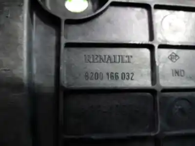 Second-hand car spare part medium for renault megane ii familiar 1.9 dci diesel oem iam references 8200166032   Second-hand car spare part medium for renault megane ii familiar 1.9 dci diesel oem iam references 8200166032