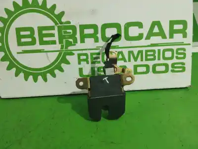 İkinci el araba yedek parçası BAGAJ / KAPI KILIDI için VOLKSWAGEN PASSAT BERLINA (3B3)  OEM IAM referansları 3B5827505  