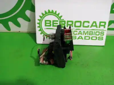 Автозапчасти б/у блок реле/предохранителей за citroen c4 grand picasso 1.6 16v hdi fap ссылки oem iam 9664705880  