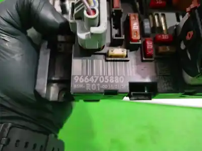 Автозапчасти б/у блок реле/предохранителей за citroen c4 grand picasso 1.6 16v hdi fap ссылки oem iam 9664705880  